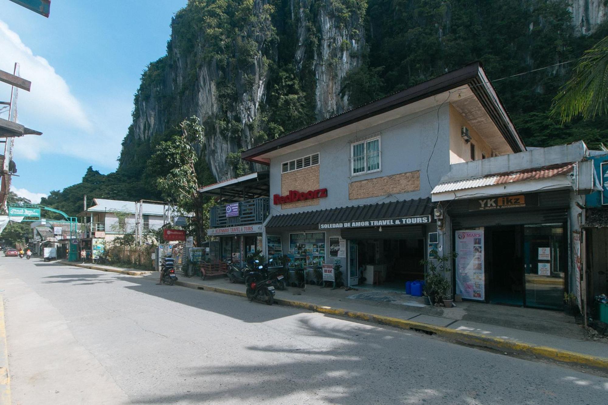 爱妮岛 布那柯兹旅馆旅舍 外观 照片